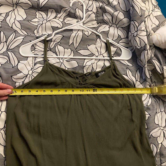 Green loose fitting tank top - Picture 4 of 5